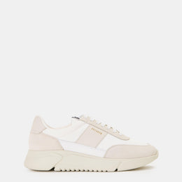 Low-Top Trainers