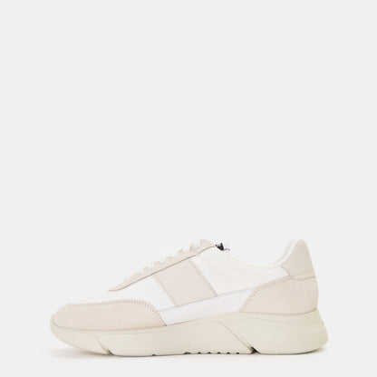 Low-Top Trainers
