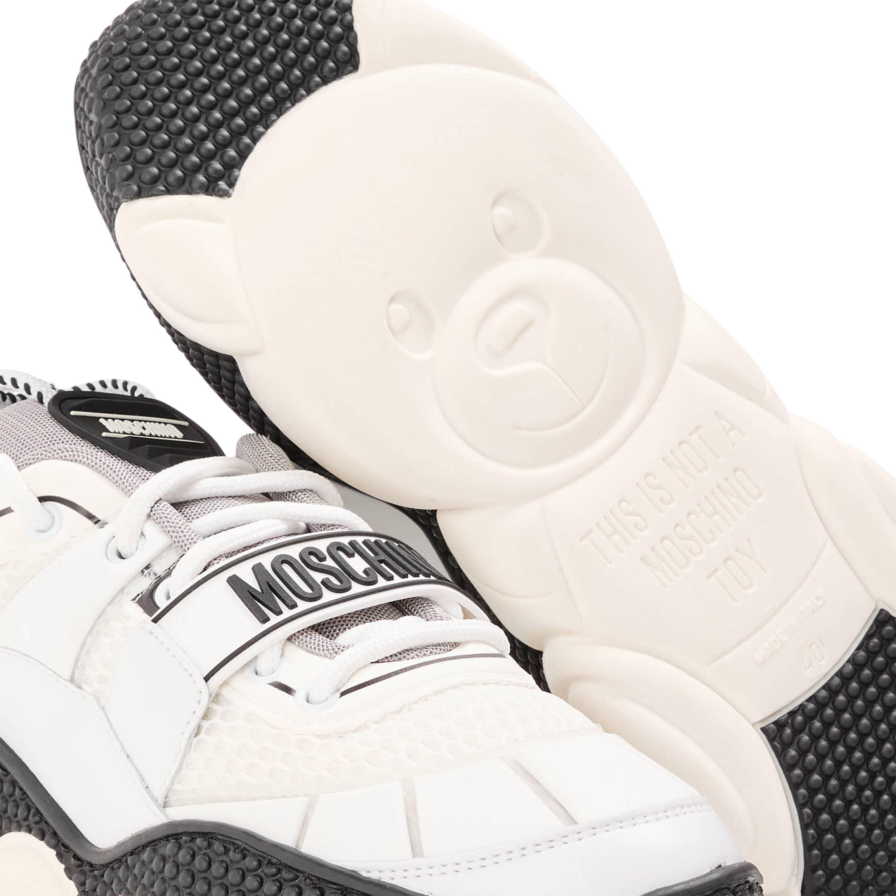 Low-Top Trainers