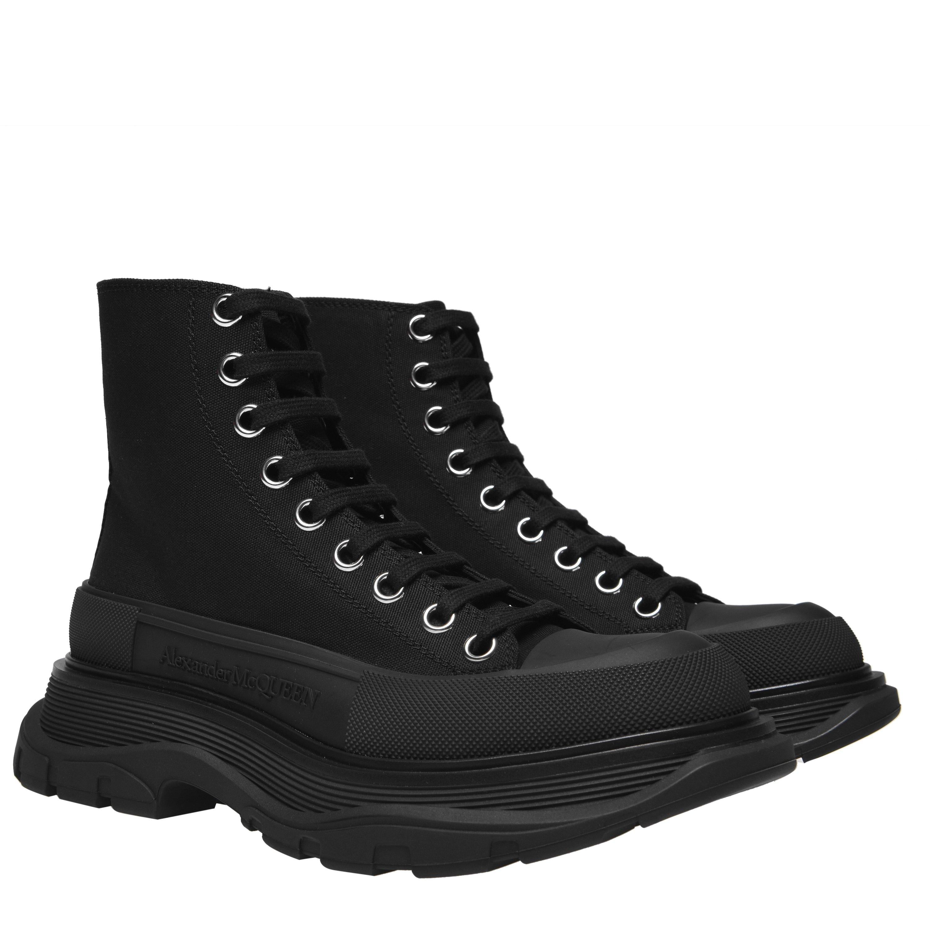Tread Slick Boots