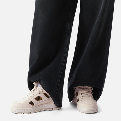 Basketball-Style Area Lo Trainers