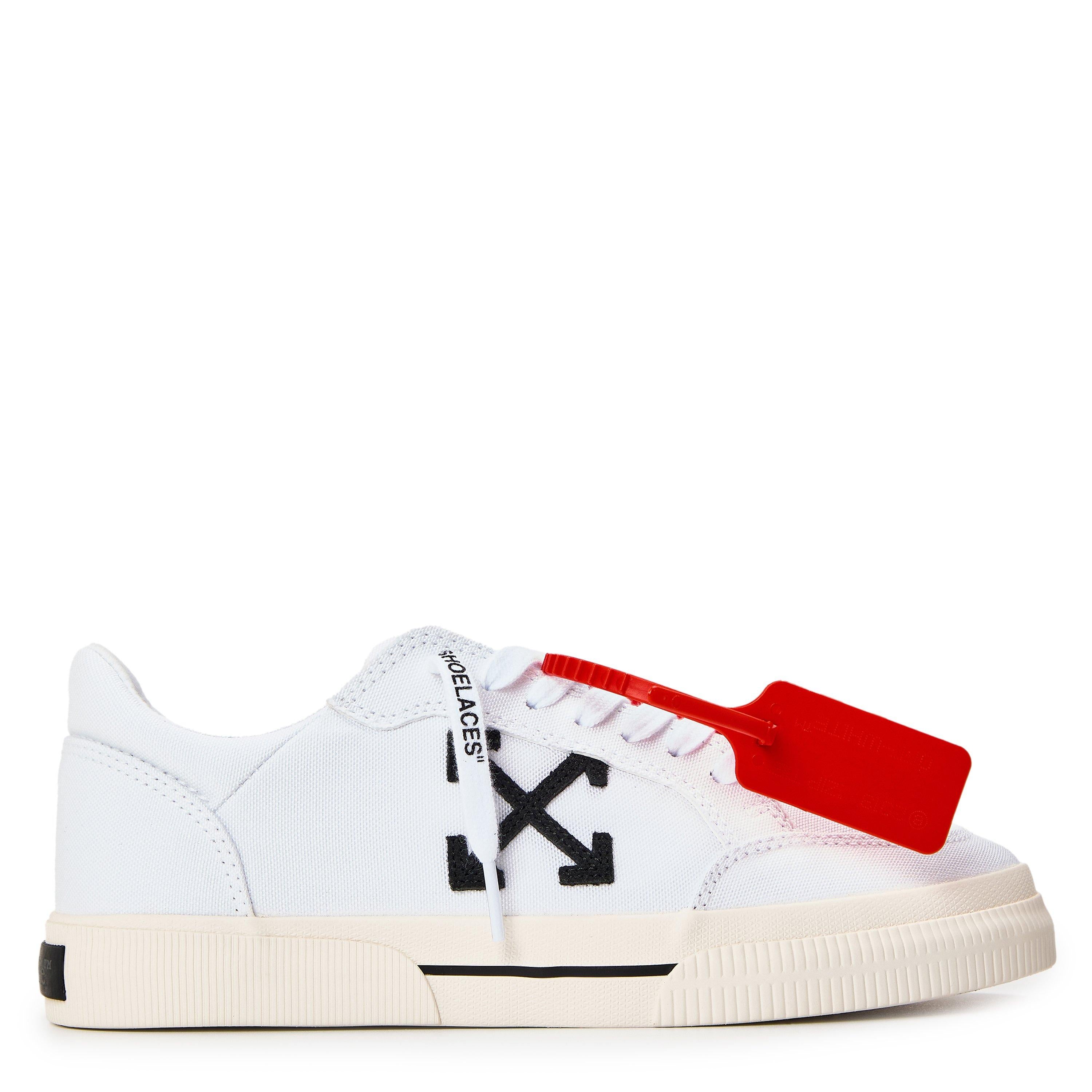Low Vulcanised Canvas Trainers, Classic Four Arrows Sneakers