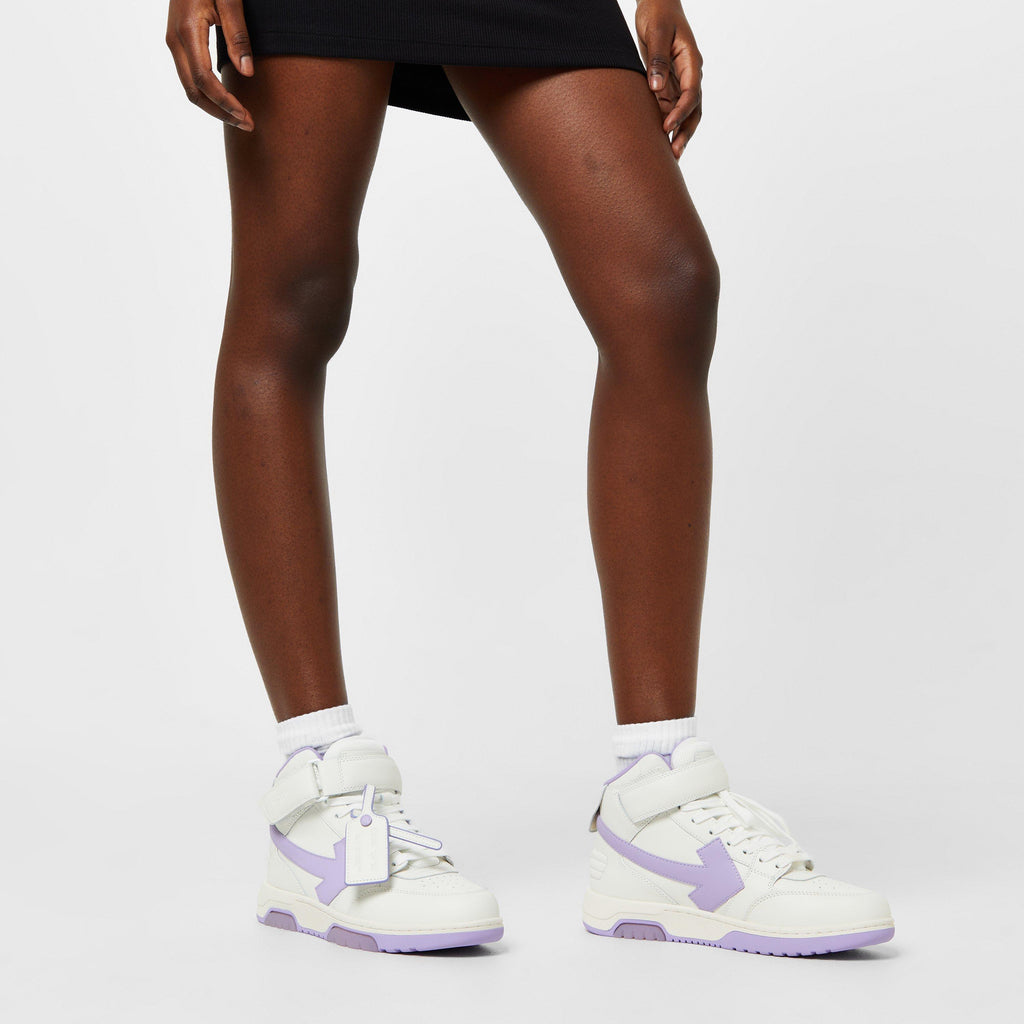 Out Of Office Mid Top