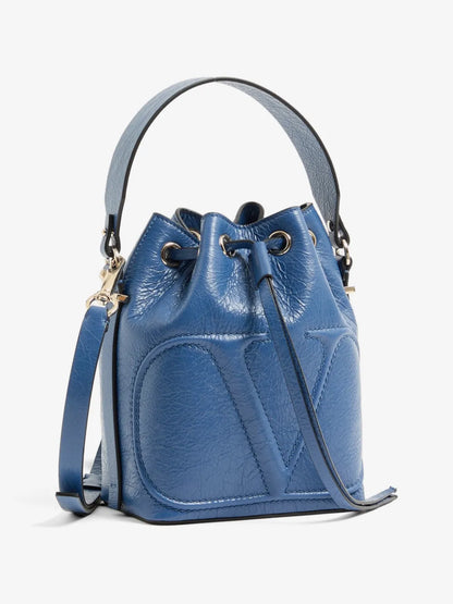 VLogo Walk bucket bag in nappa leather