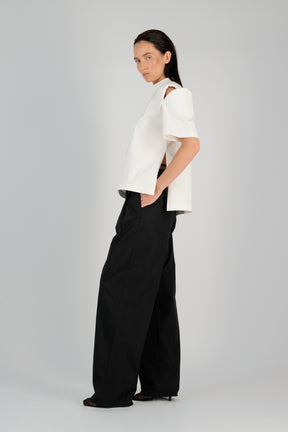TWILL SHOULDER CUTOUT TEE