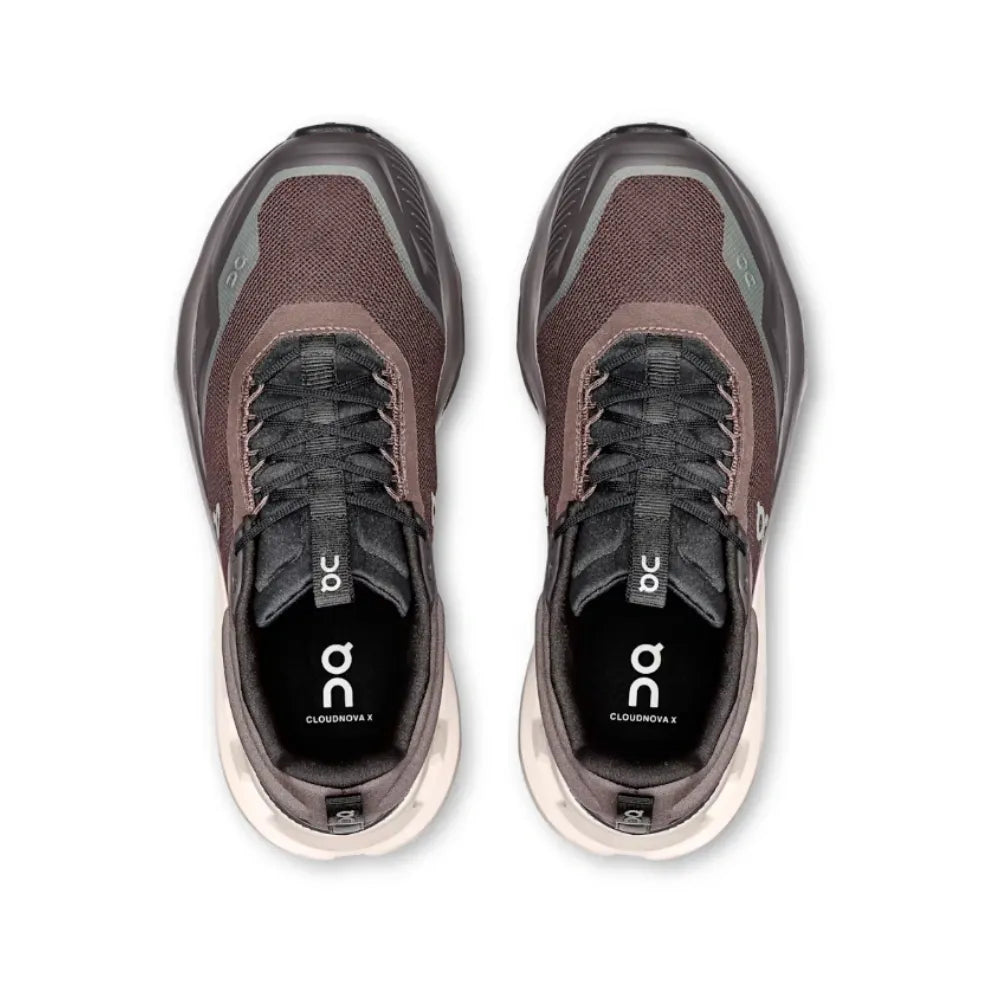 On Running Cloudnova X  Pebble | Black