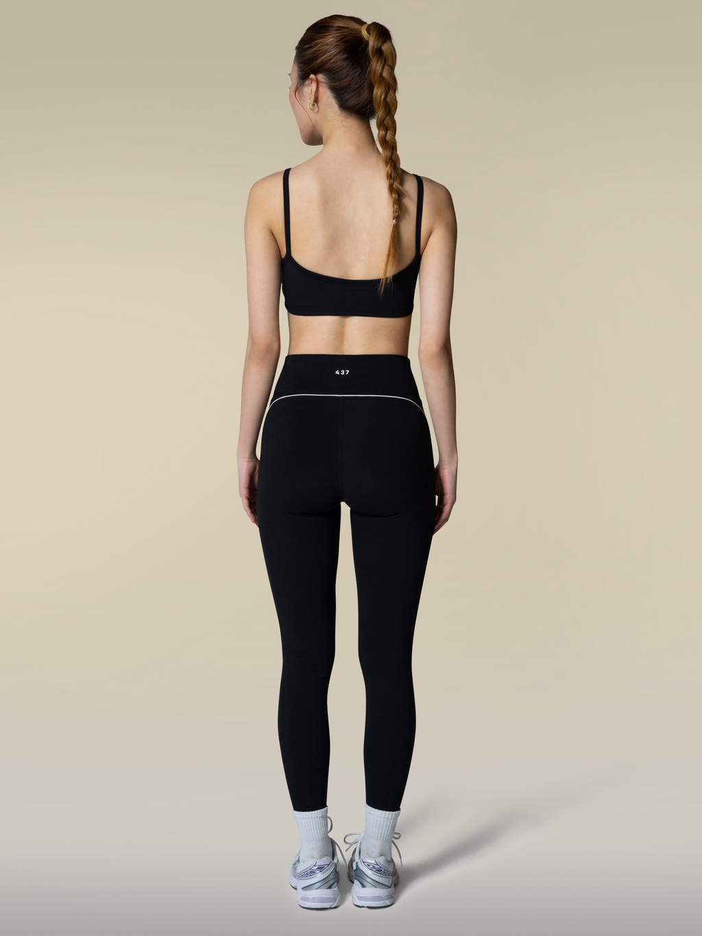 The Studio Legging / Black-Crème