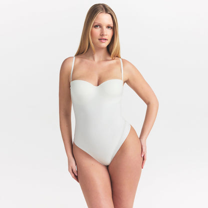 Skims Body Underwire Thong Bodysuit
