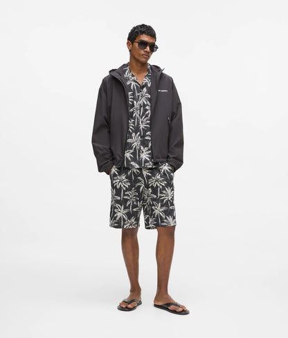 Hooded zip-up jacket