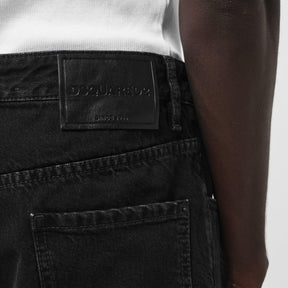 642 Dark Wash Jeans