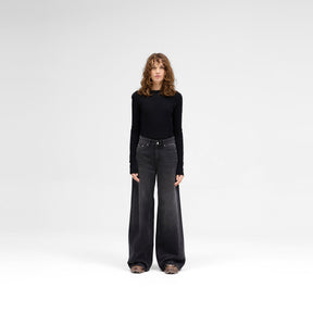 Women's Wide Leg Jean