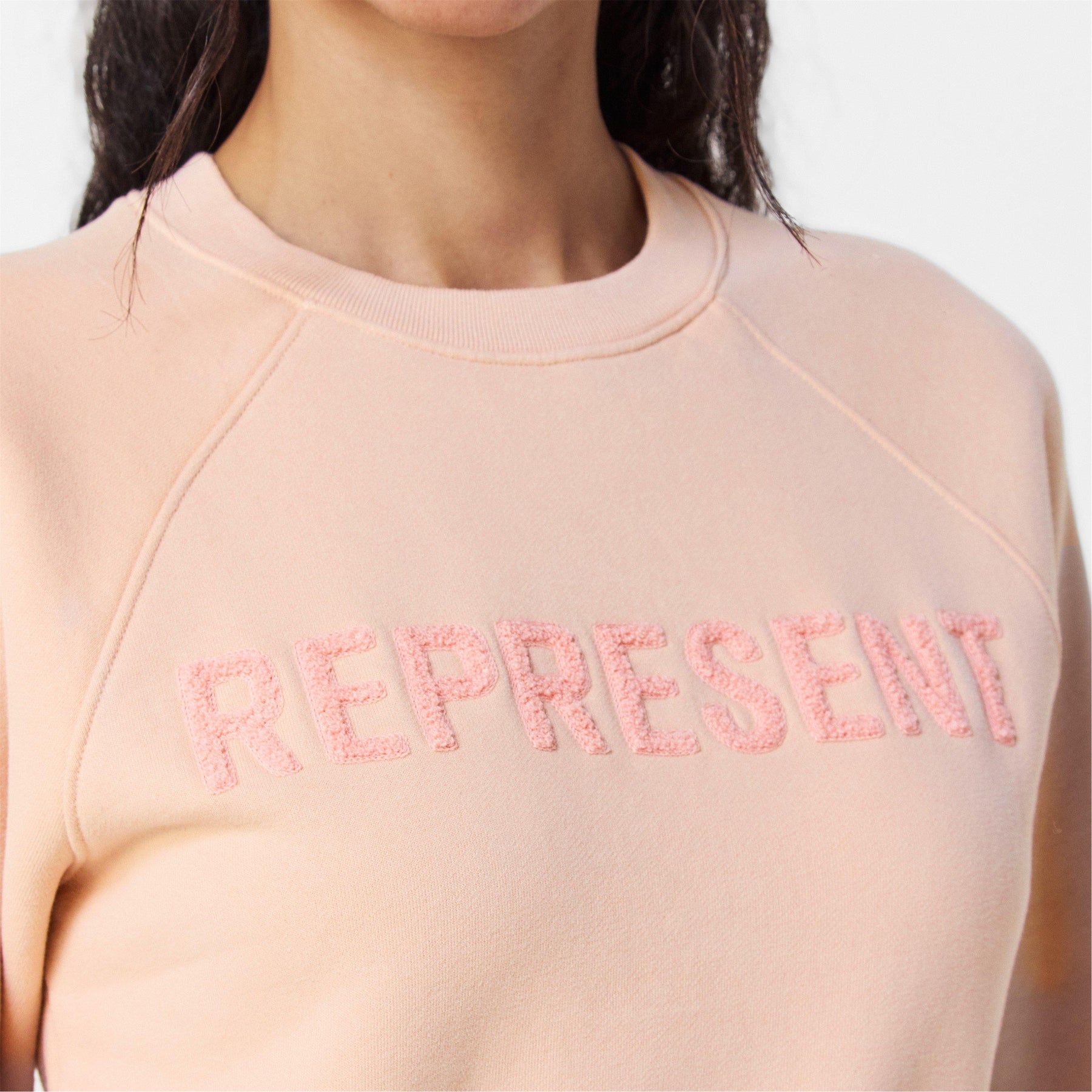 Women's Rep Fly Cropped Design Sweatshirt