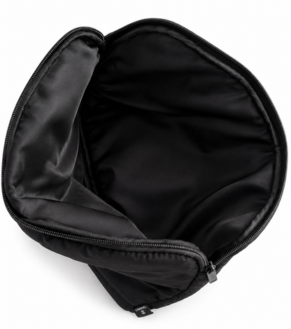 CHANEL Beauté VIP Gift Black Quilted Laptop Case