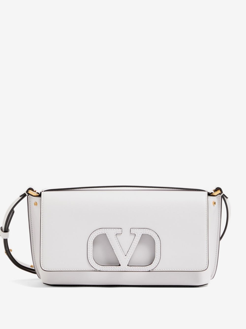 Rockstud chain pouch in grainy calfskin