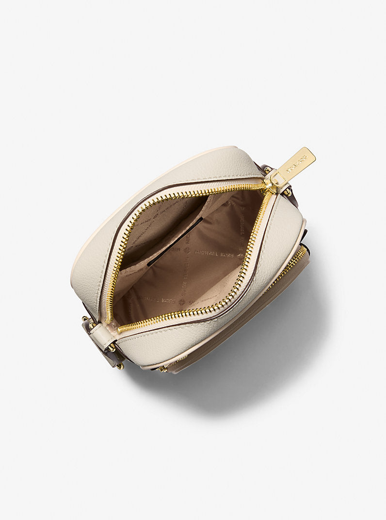 Jet Set Medium Leather Crossbody Bag
