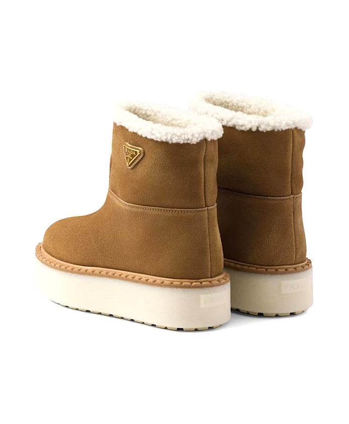 Prada Stylish Leather Boots