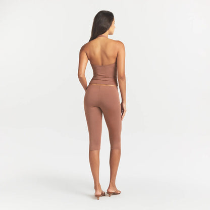 Smooth Layers High-waisted Capri