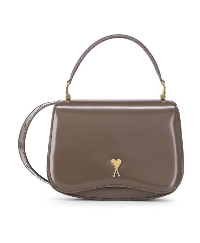 Logo Shoulder Bag Elegant Design