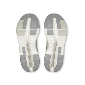 On Running Cloudnova Form 2 TT Sand | Ivory