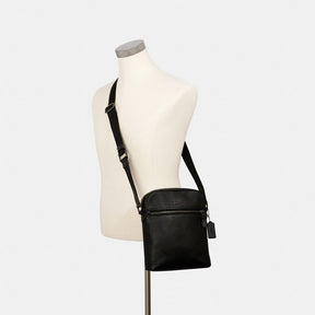 Houston Flight Bag In Signature Leather