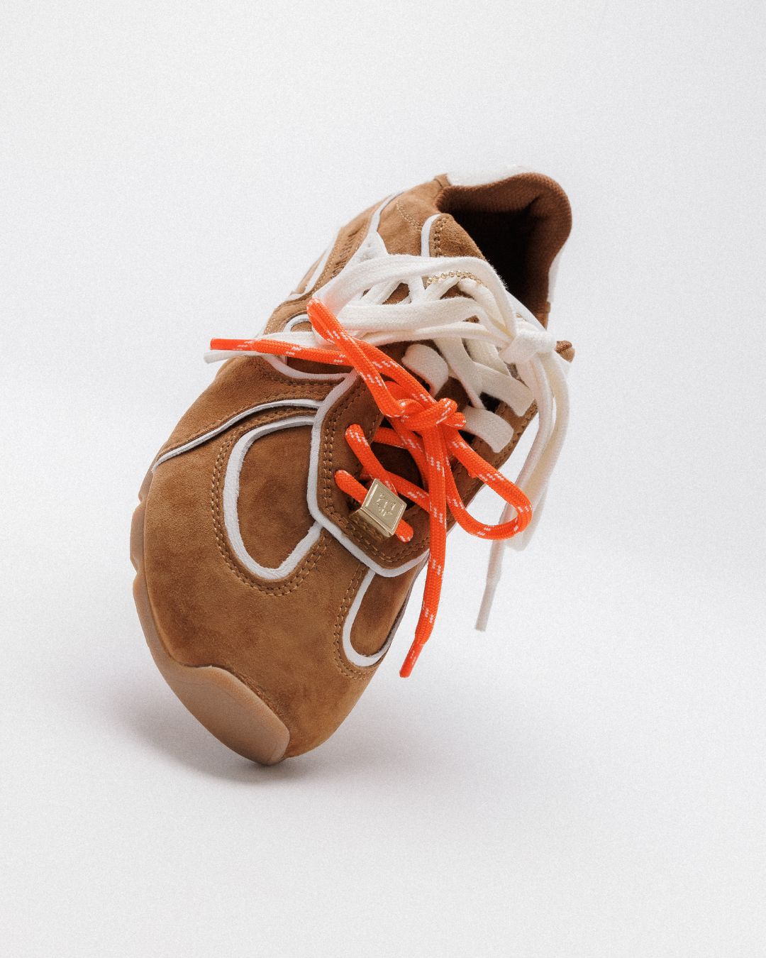 Adored Tan/White Suede