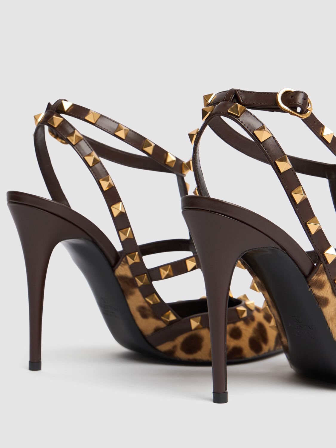 Valentino Garavani Valentino Garavani 100mm Rockstud leather pumps - Size: UK 3 Heels | Shop From The Mirage