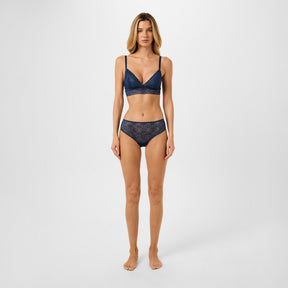 Polo Eyelet Wireless Bra