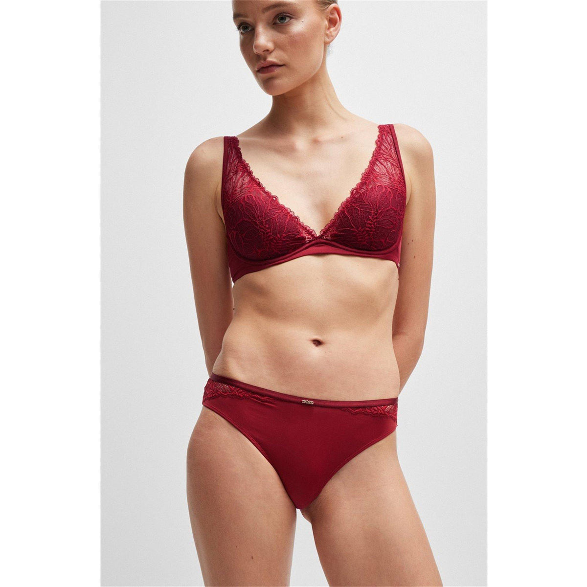 Stretch-lace Briefs