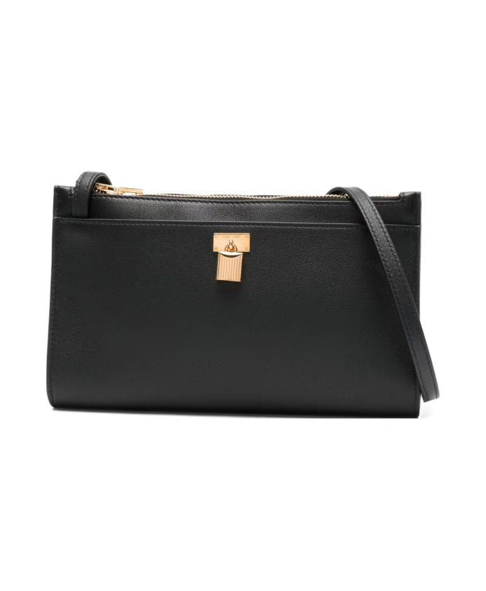 Black Bags for Stylish Look