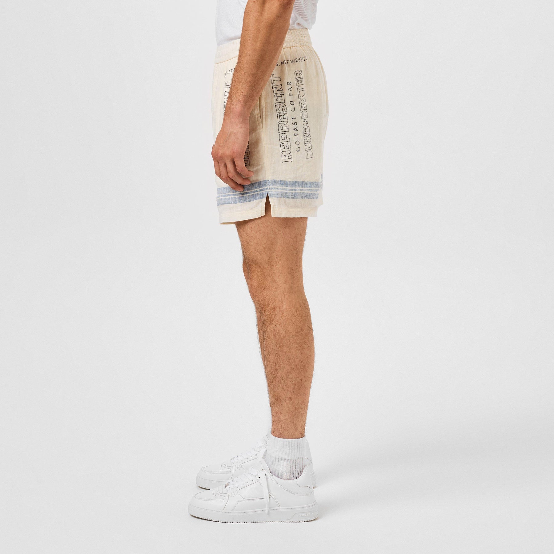 Men's Rep D+D Lion Short, Distinctive Graphic Print