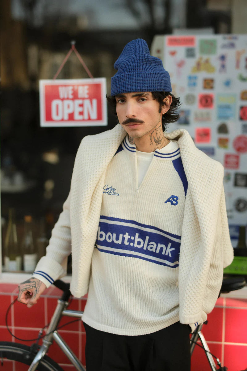 Knitted cycling top - ecru/estate blue