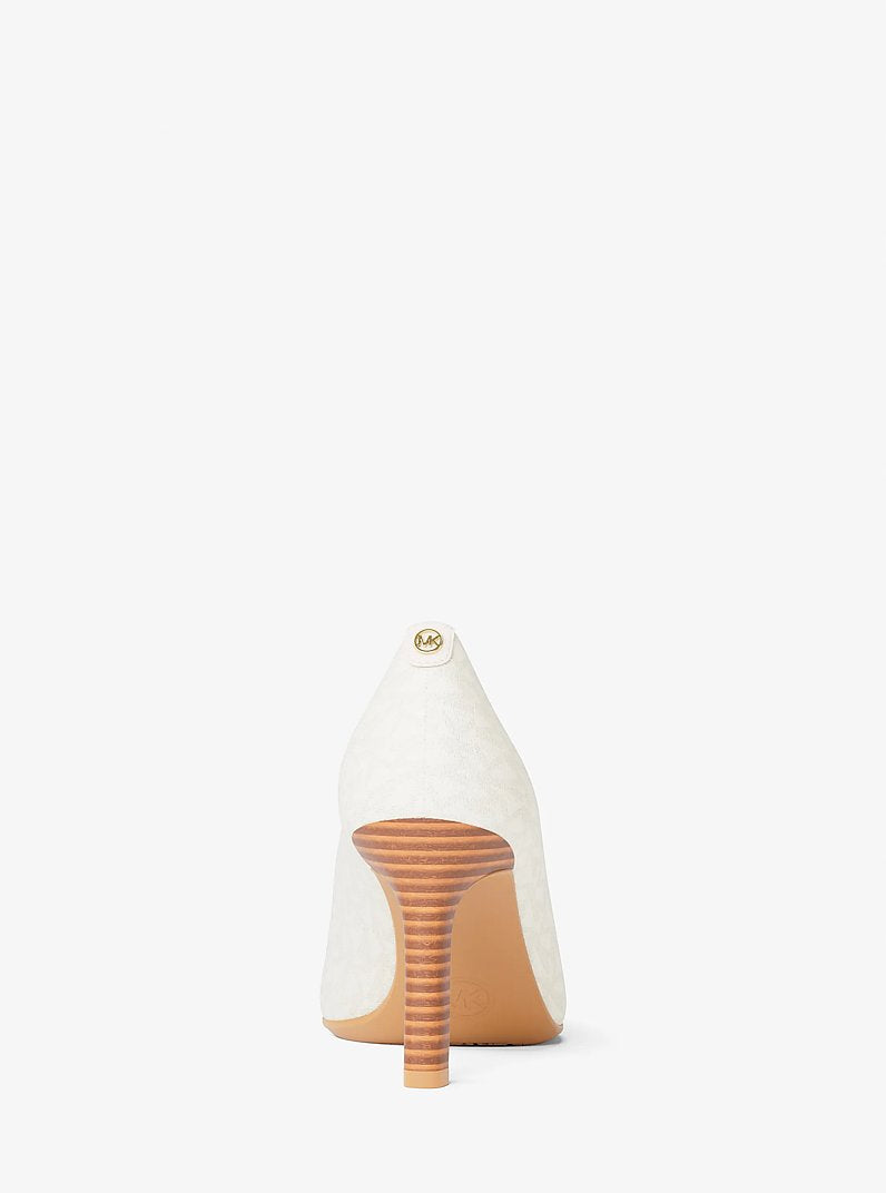 Willa Signature Logo Pump