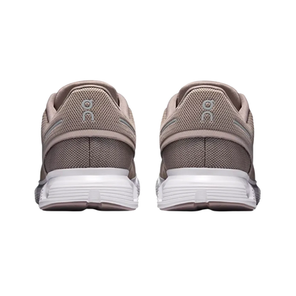 On Running Cloud 6 Fog | White