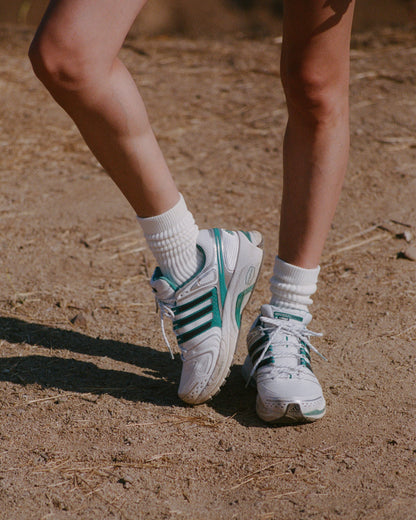 Adistar Control 5 - White/Teal/Black