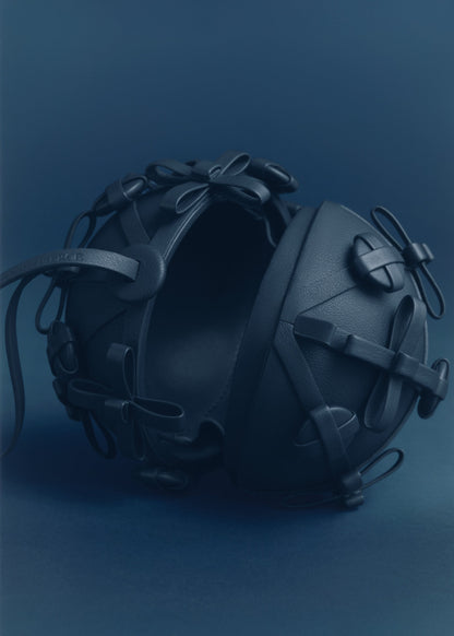 Button Bow Sphere - Ink