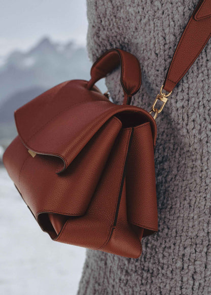 Mokki - Textured Red Clay