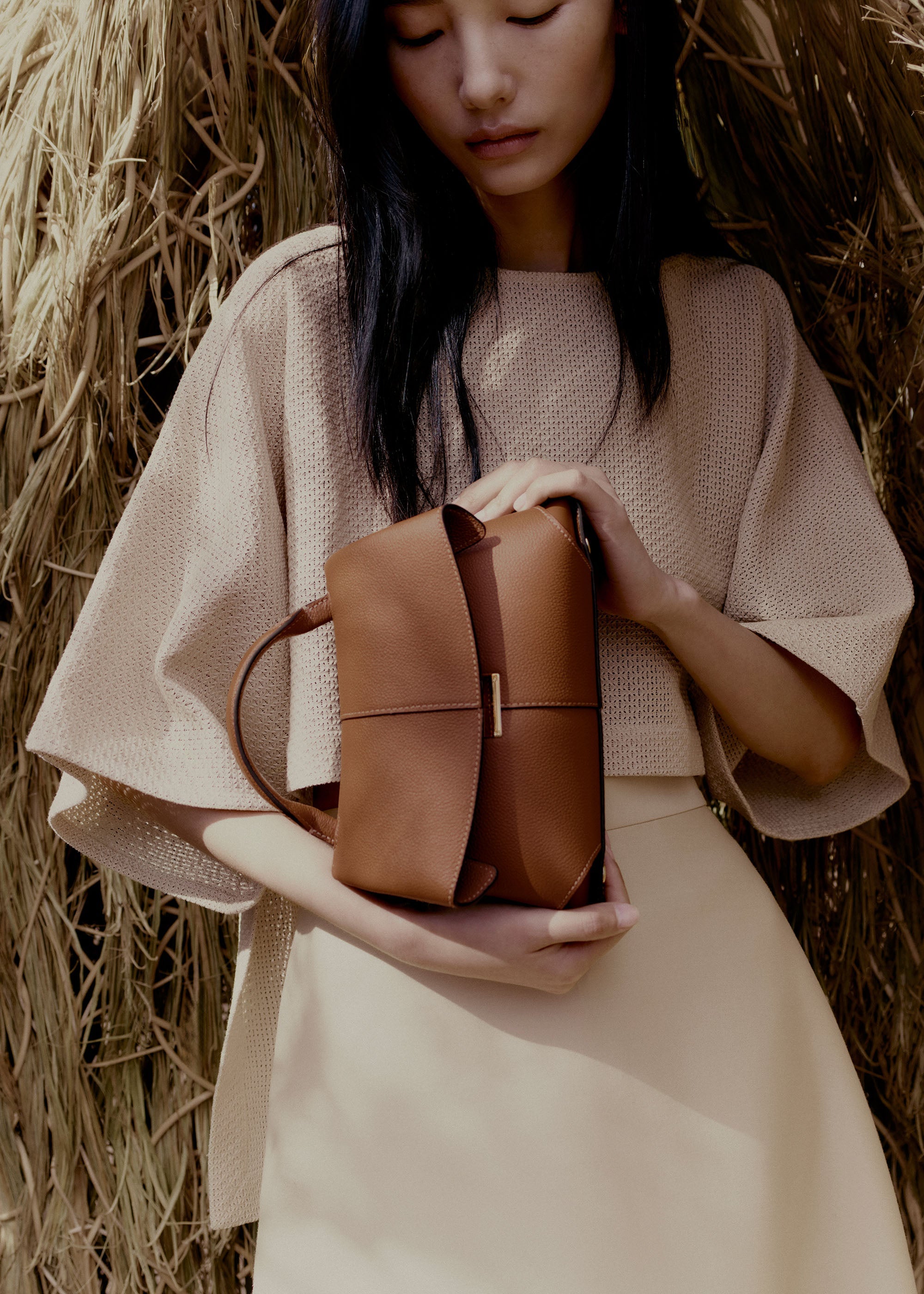 Mokki Mini - Textured Camel