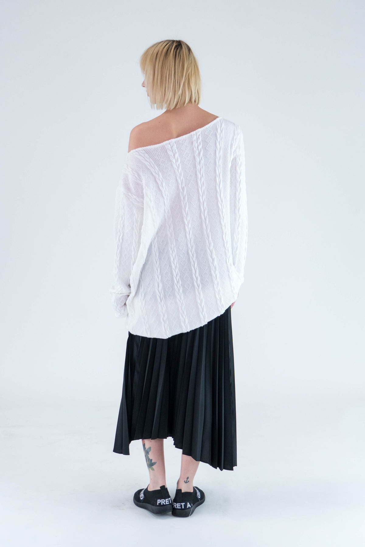 OSLO OFF SHOULDER SWEATER w/ SLEEVE PRINT