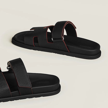 Chypre sandal in Noir / Rouge H