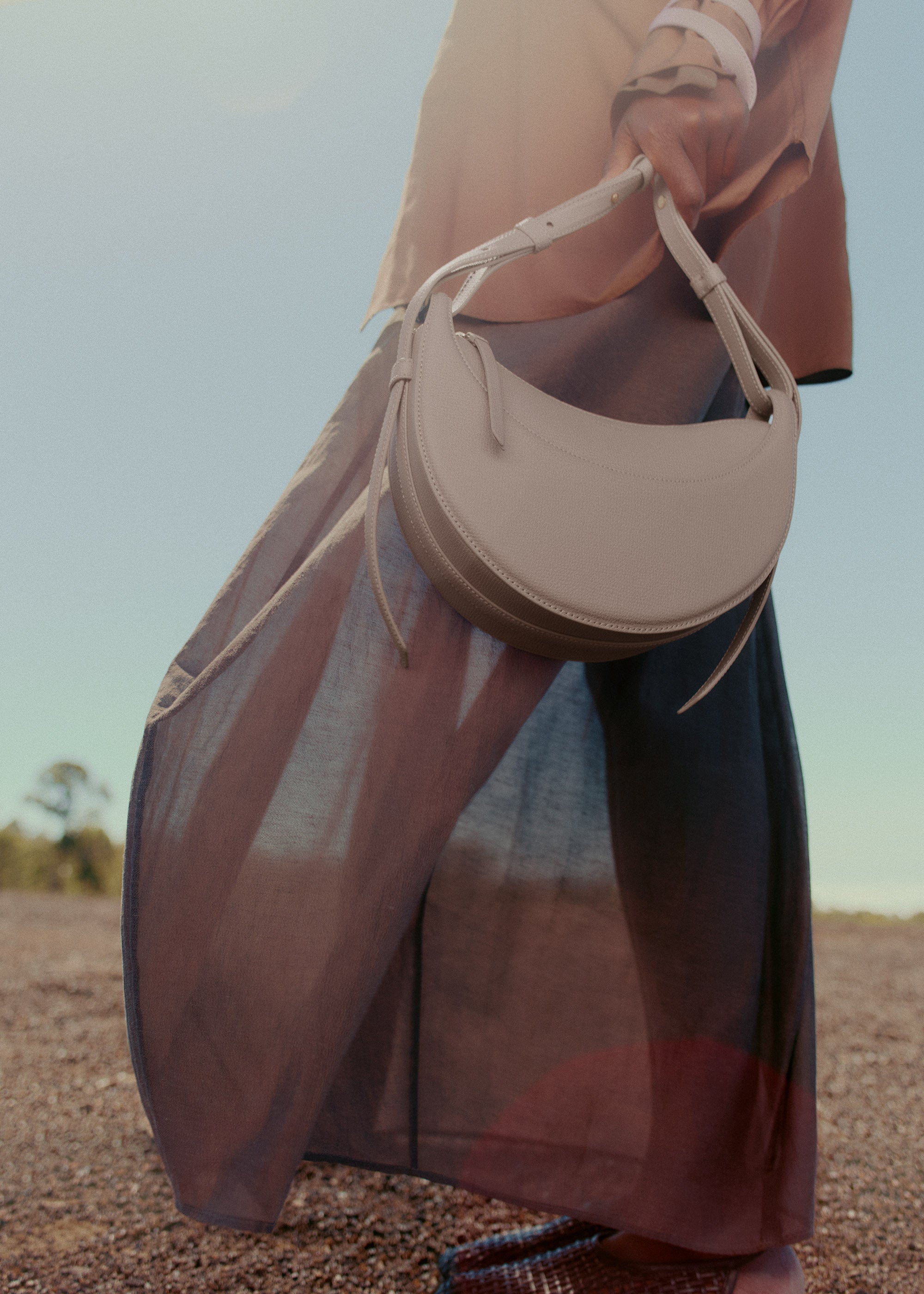 Numéro Dix - Textured Taupe