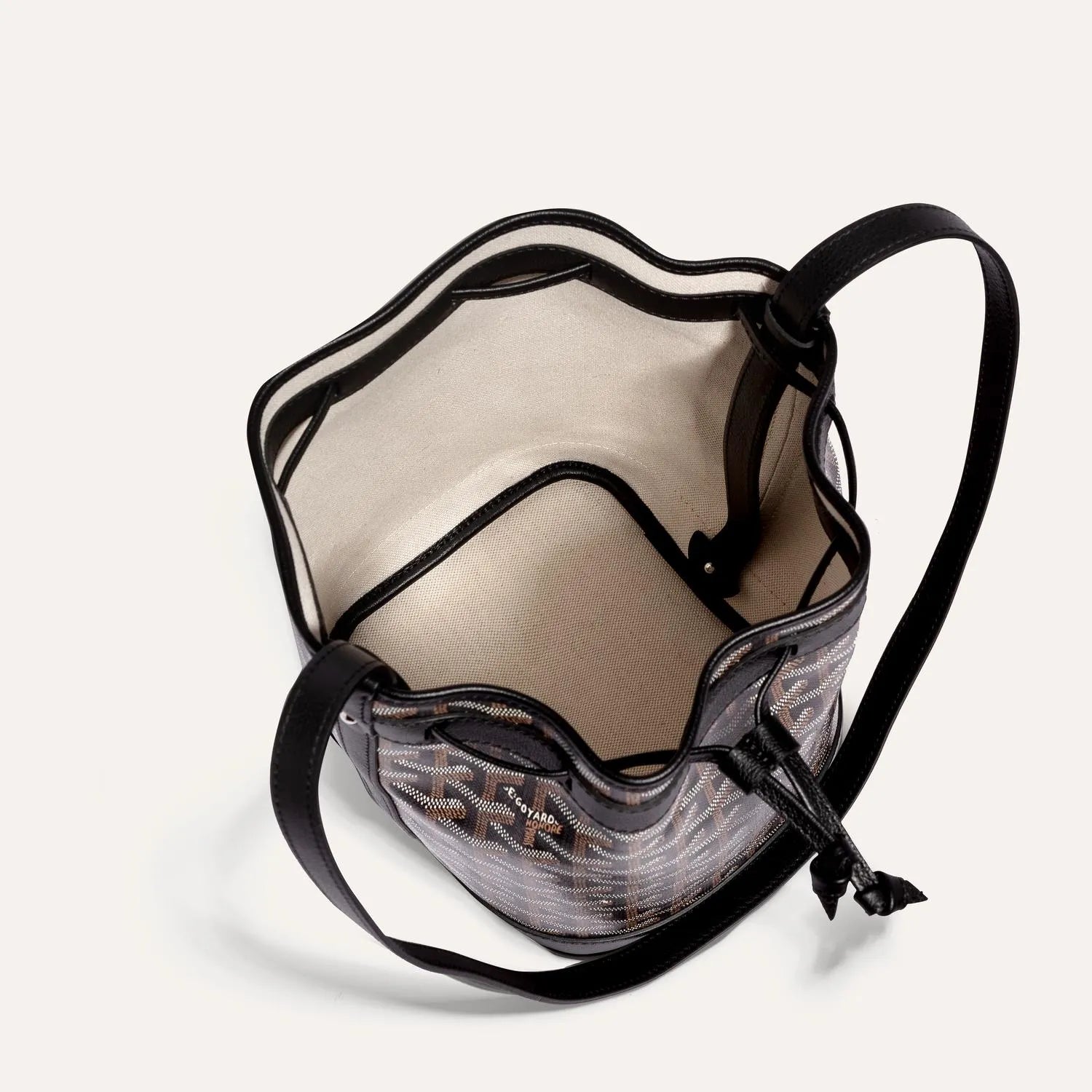 Petit Flot Bucket Bag PM