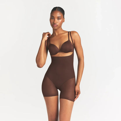 Skims Body Core Sculpt Back Smoothing Open Bust Mid Thigh Bodysuit