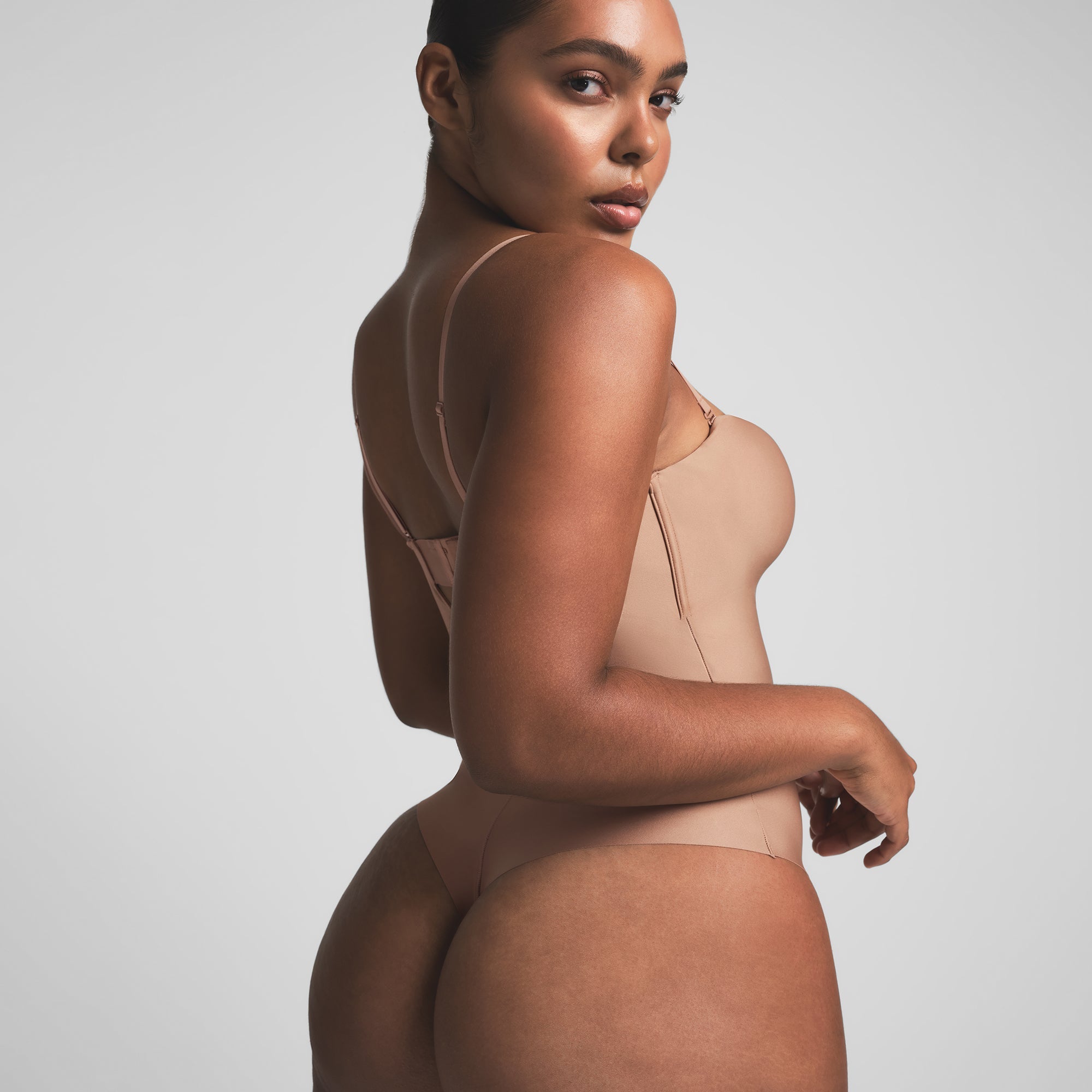 Skims Body Underwire Thong Bodysuit