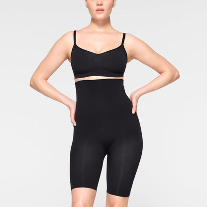 Seamless Sculpt High-waisted Above the Knee Short