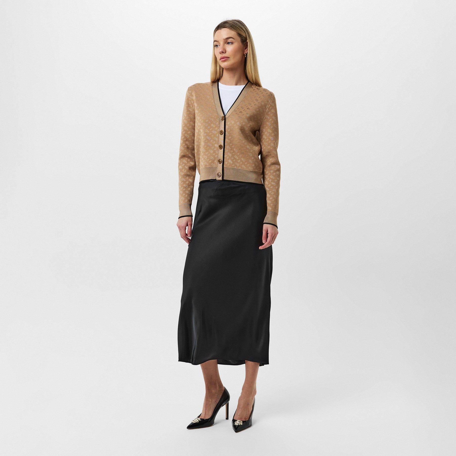 Women's BB Knitted Cardigan, Fabric Style