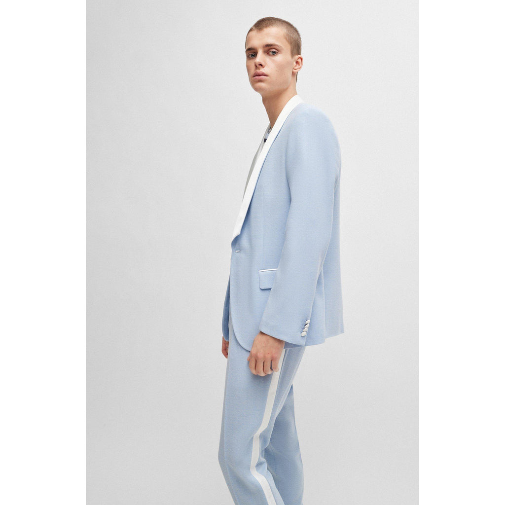 Hugo Henry242e1x 10252409 01