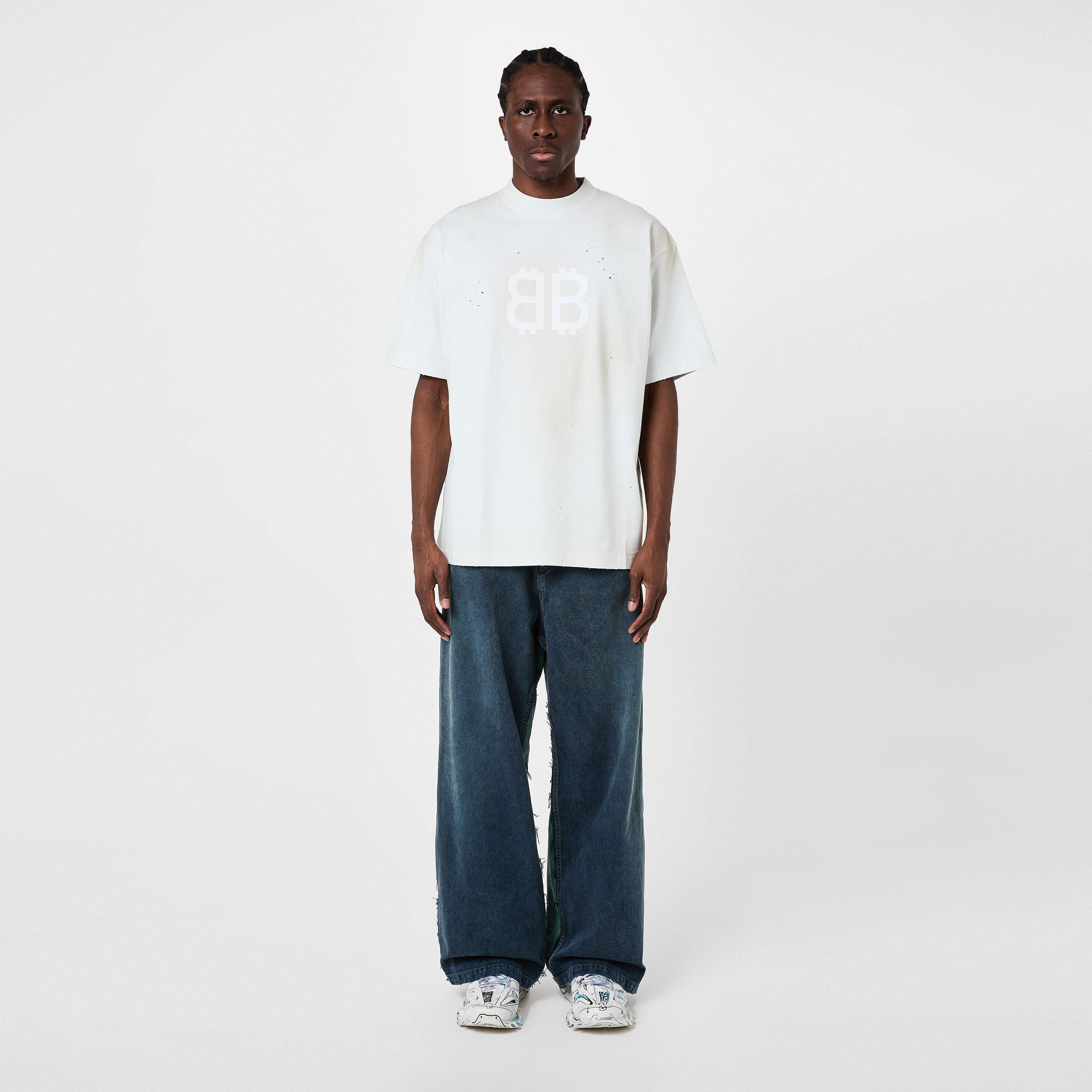 Medium Fit T-Shirt
