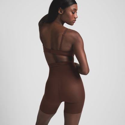 Sheer Seamless High-waisted Mid Thigh Short