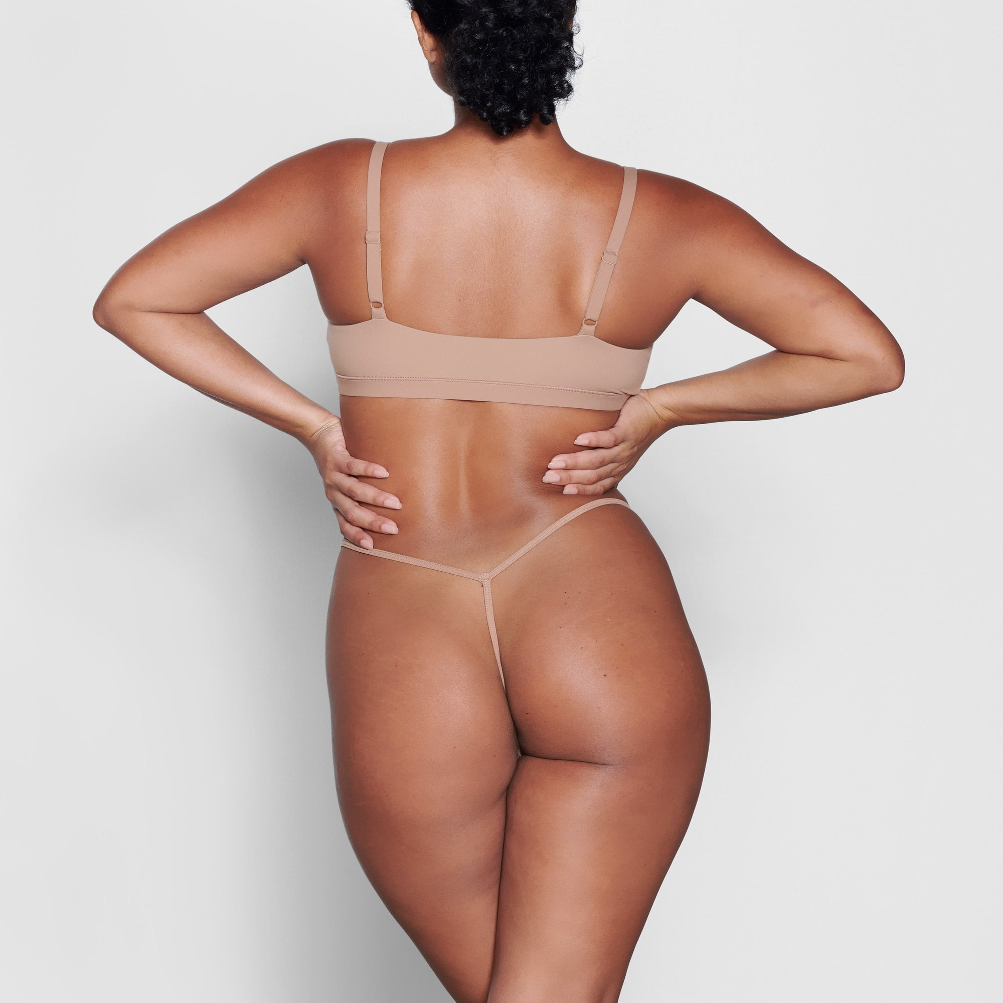Fits Everybody T-string Thong