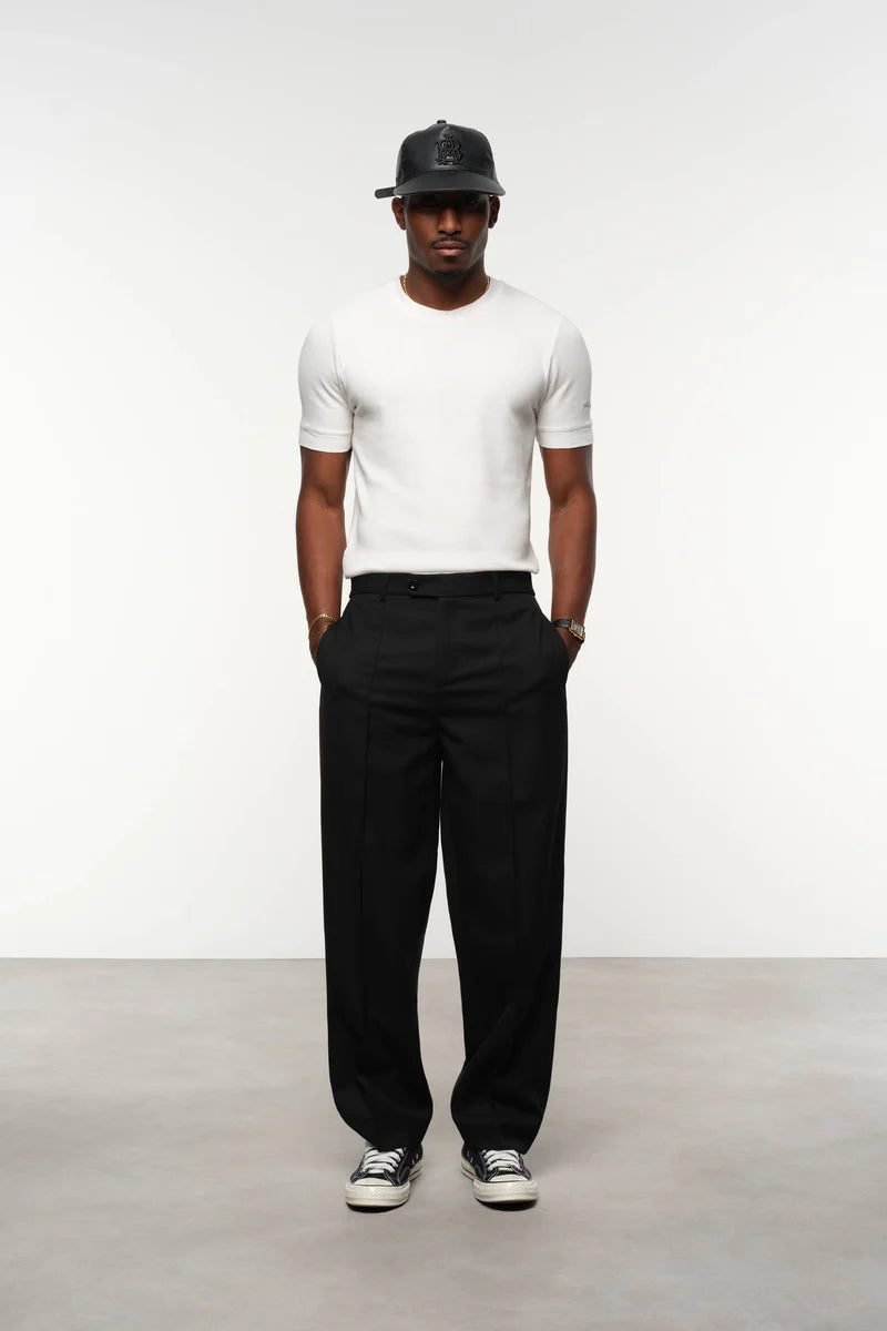 Everyday pleated trousers - black
